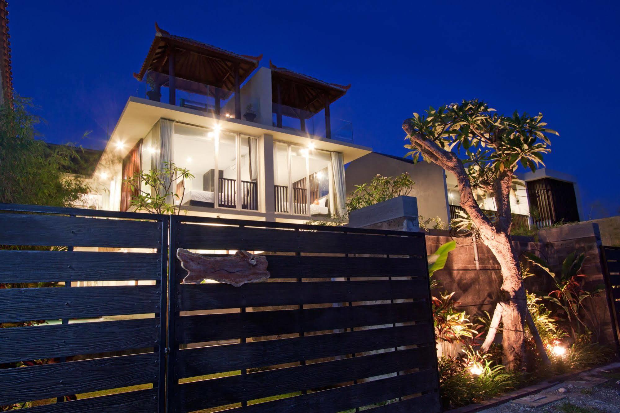 Grace And Milena Guesthouse Kuta Lombok Εξωτερικό φωτογραφία